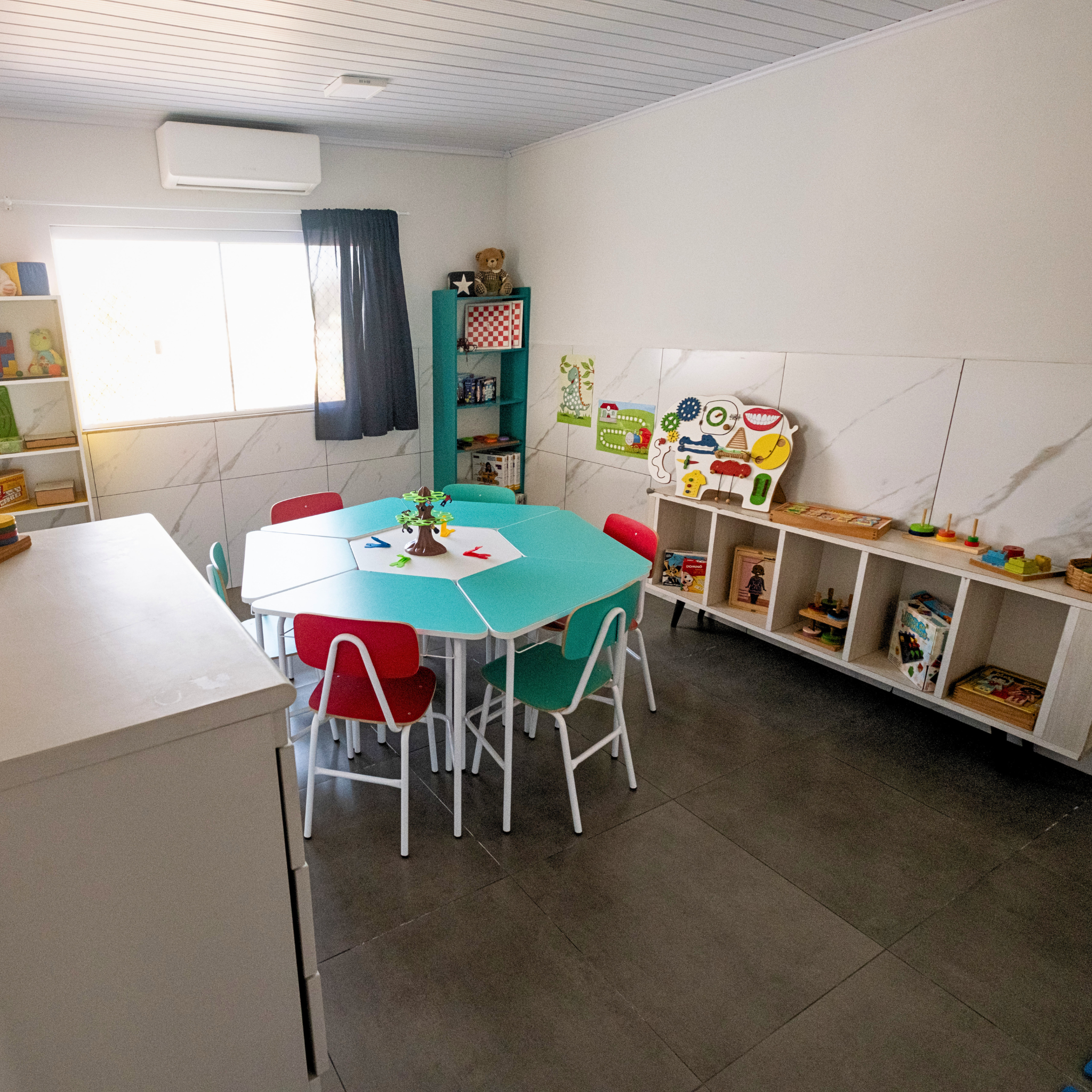 Brinquedoteca da Escola São José com jogos e brinquedos educativos
